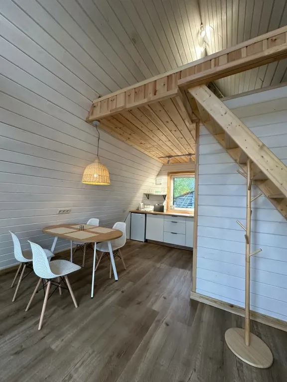 Комфортабельные домики А-фрейм на Байкале