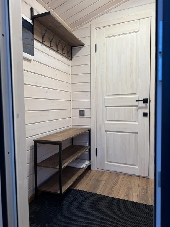 Коттедж Домик на поляне — Светлое