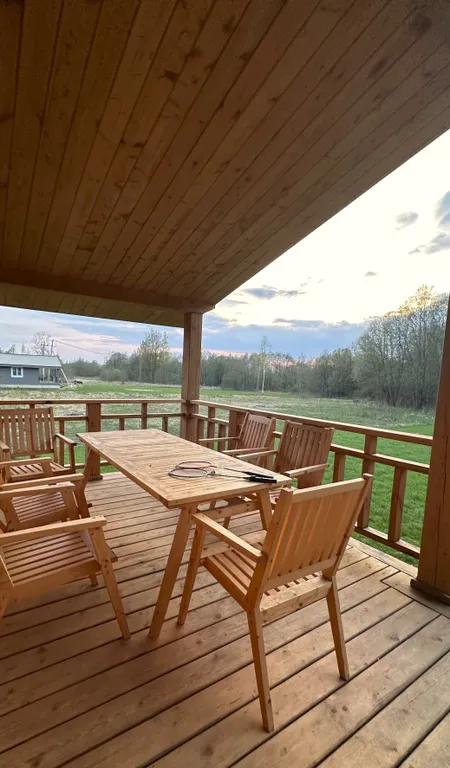 Уютный дом в природном окружении с развитой инфраструктурой