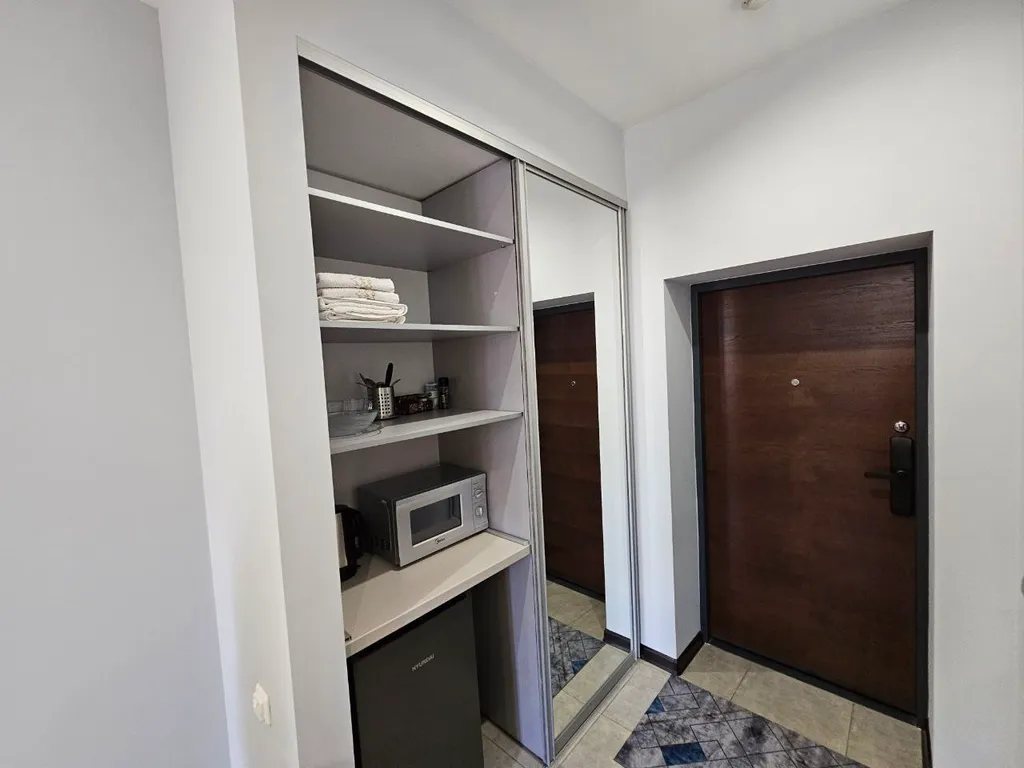 Уютная студия на берегу озера якты -куль (банное) в жк Родина