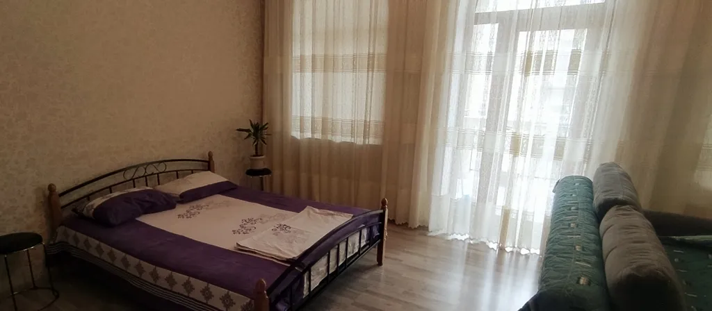 Хорошая недорогая студия в самом центре Баку