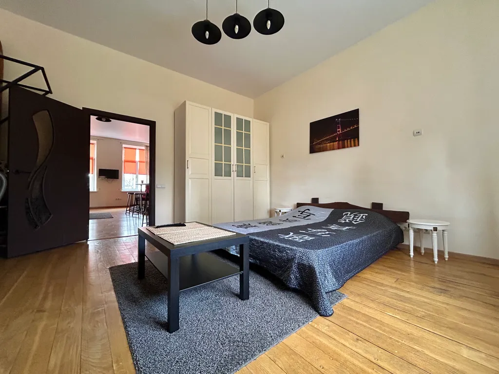 Двухкомнатная квартира в центре до 6-и персон