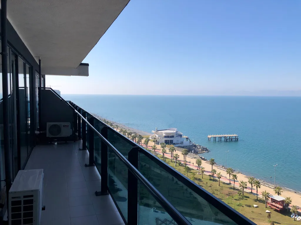 Orbi Beach Tower №1301, море, парк, небоскреб