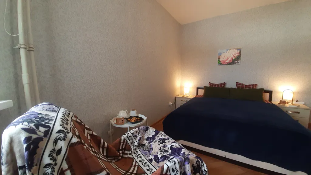 Зеркальная квартира в 20 минутах от Невского проспекта