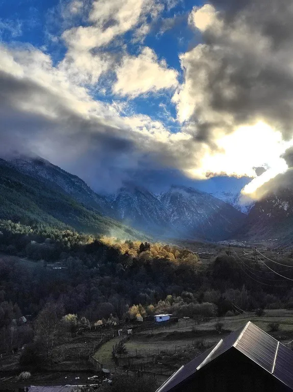 Квартира с видом на ледник Донгуз-Орун