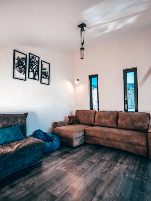 Апартаменты с горячим бассейном и видом на горы