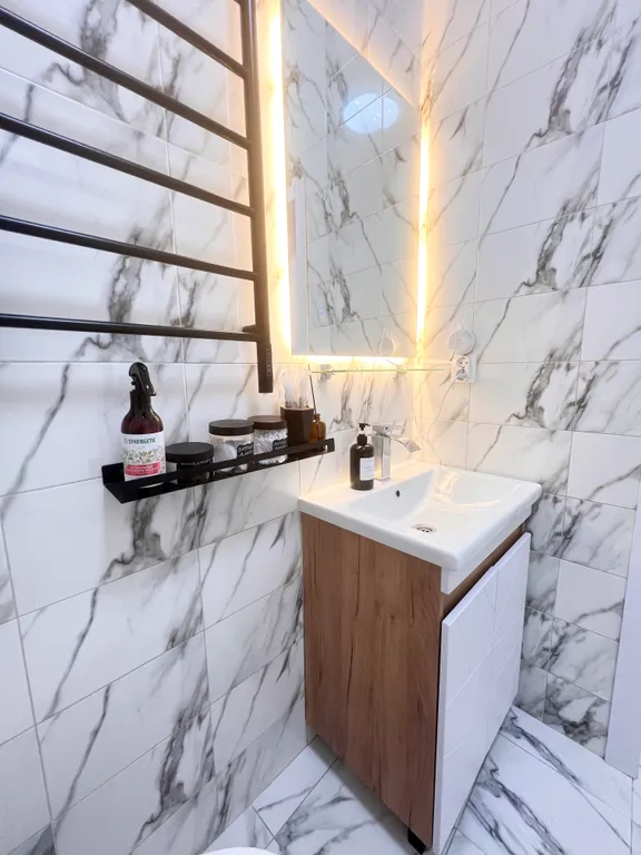 Квартира 4-комнатная Квартира — Москва