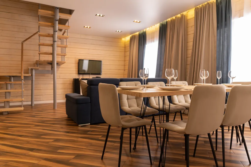 Новый дом с дизайнерским ремонтом