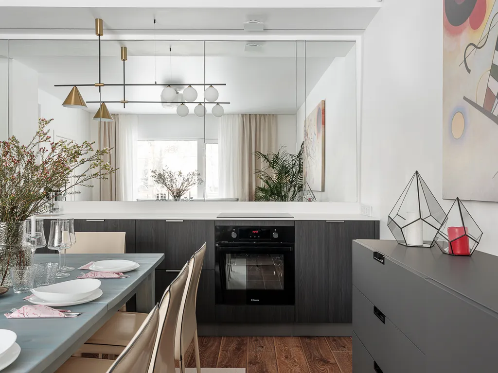 Дом Шерл с террасой и сауной в черте города