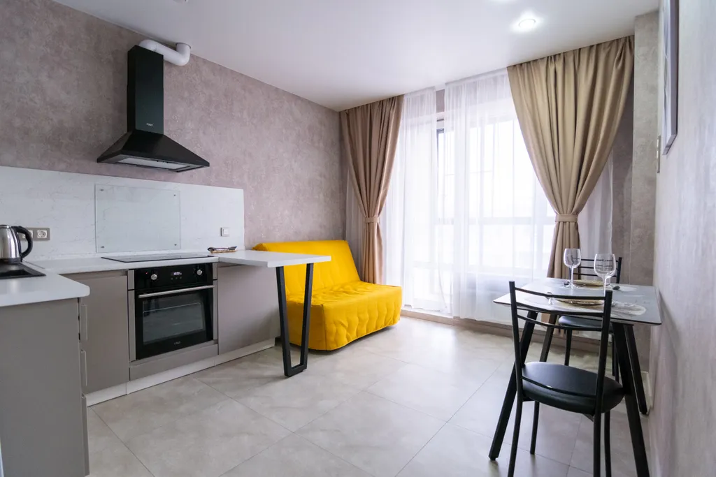 Просторная квартира в отличном районе — аренда посуточно в Тула