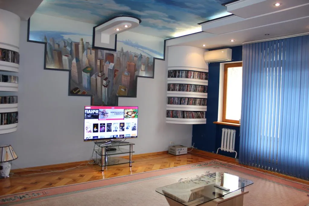 Дом рядом с парком Краснодар с банькой и бассейном