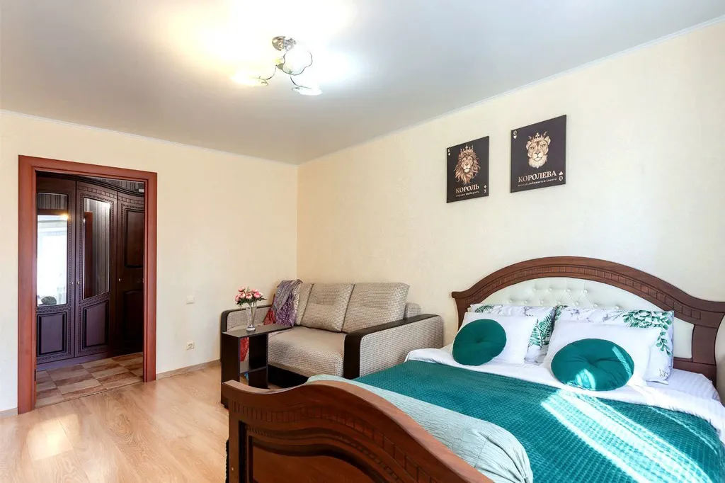 Квартира 1-комнатная квартира у гипермаркета Окей — Тюмень