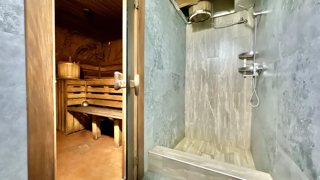 Дом в заповеднике с баней на дровах