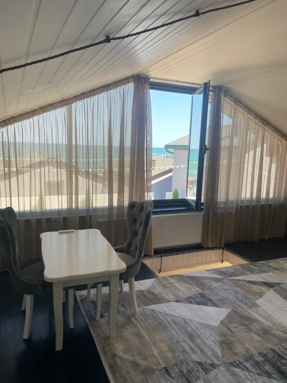 Коттедж на берегу моря