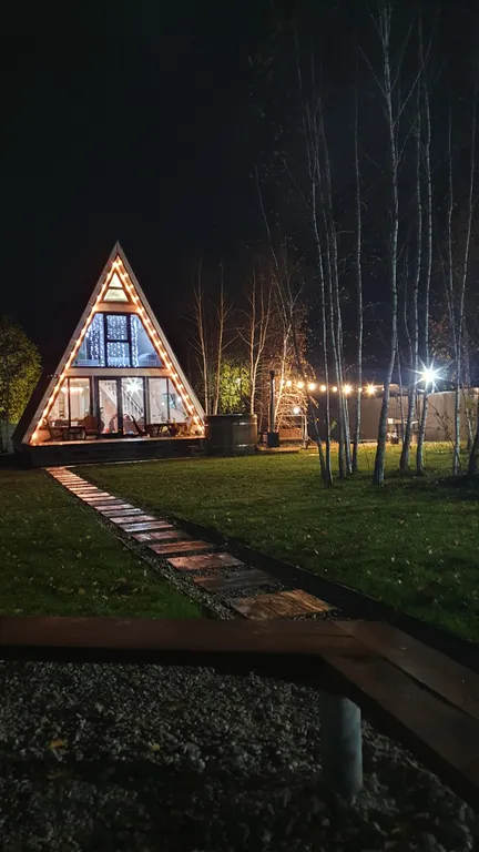 Коттедж Домик в лесу А-фрейм вилладж — аренда посуточно в Ульяновск