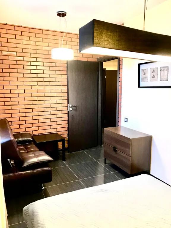 2-х комнатная квартира в центре