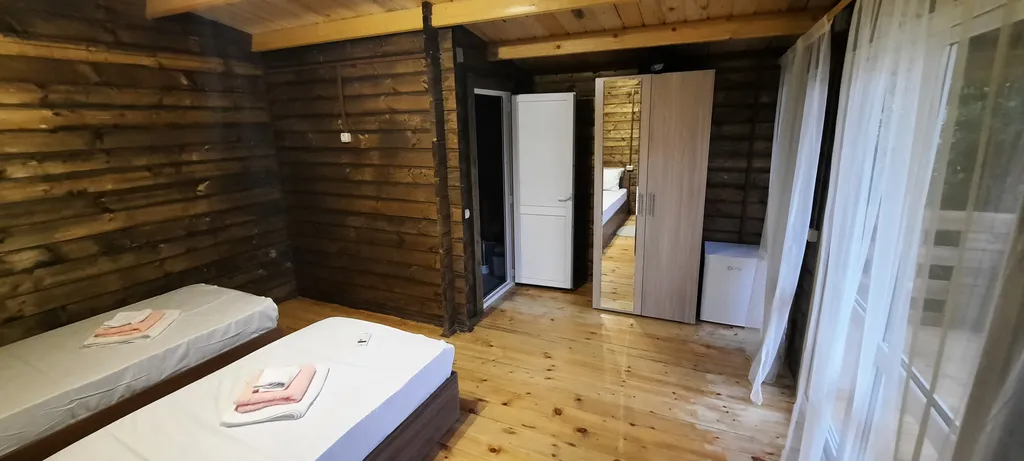 Коттедж 1-комнатный Дом — Гагра