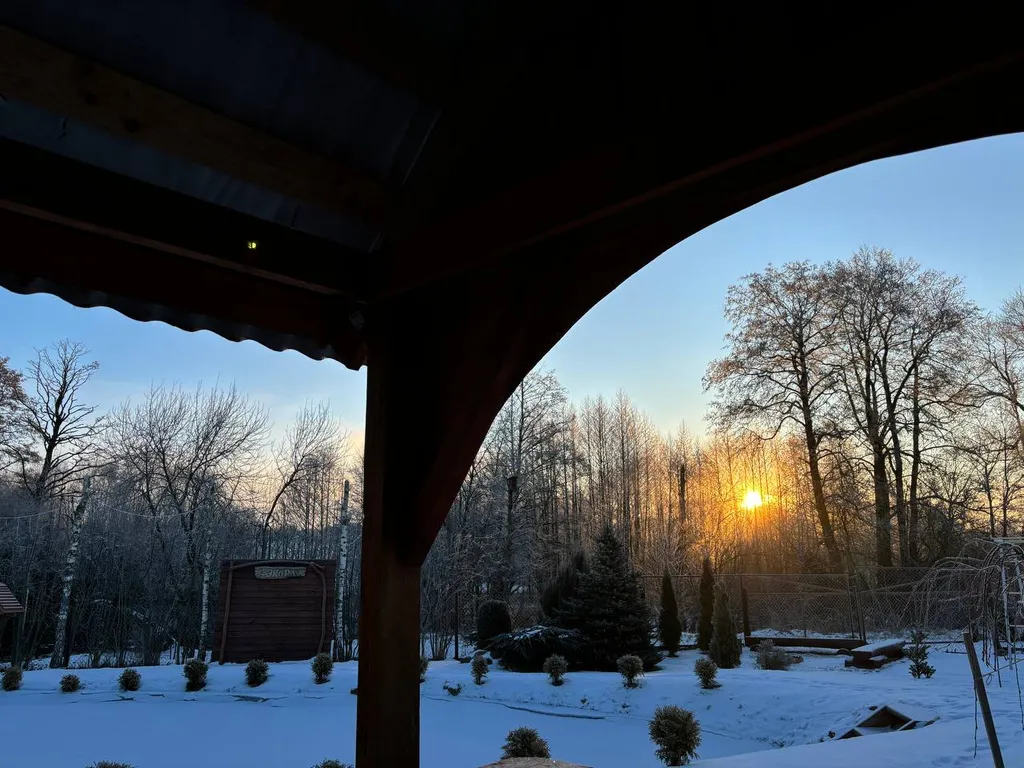 Агроусадьба с баней, на реке Птичь под Минском, с прудом