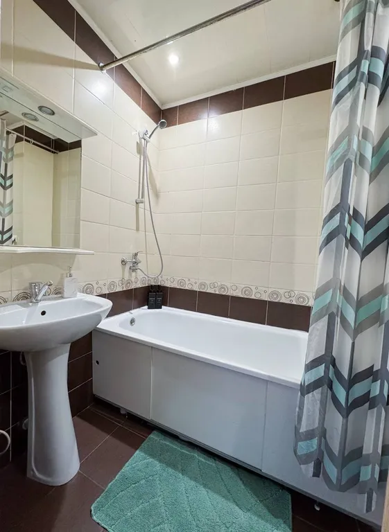 Квартира рядом с ЖД вокзалом