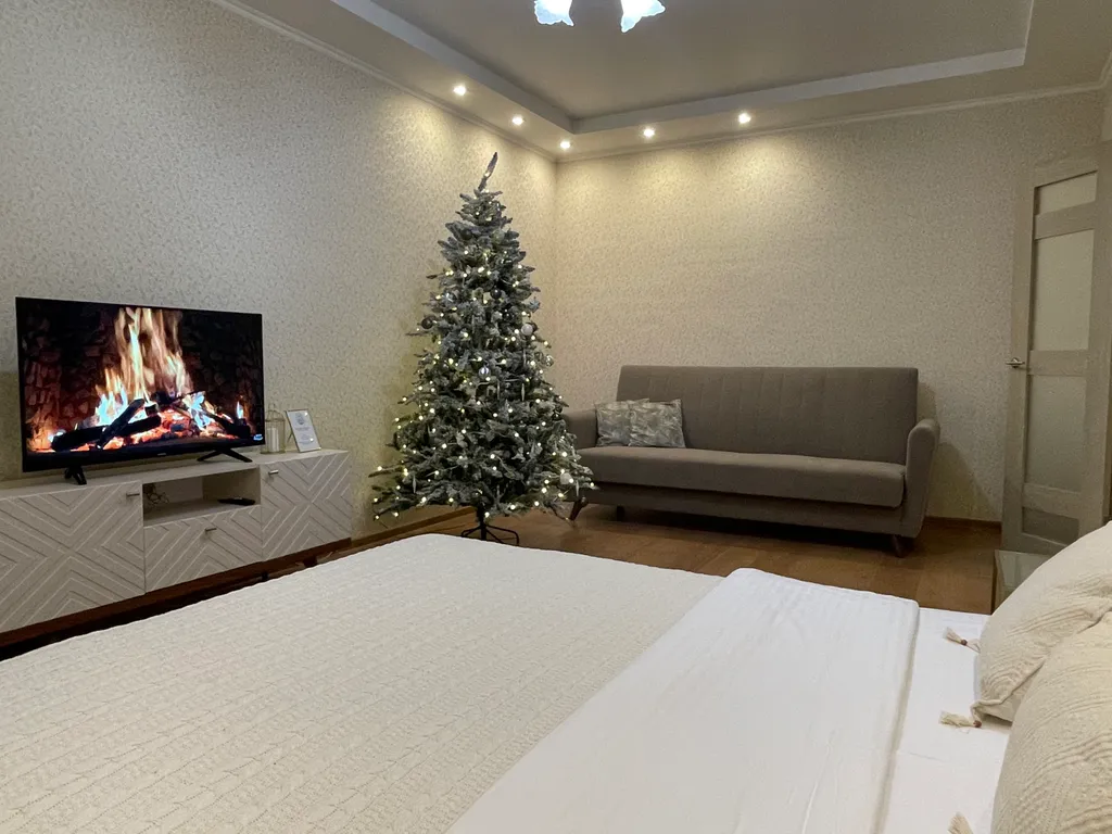 Квартира в доме на набережной с видом на Китай