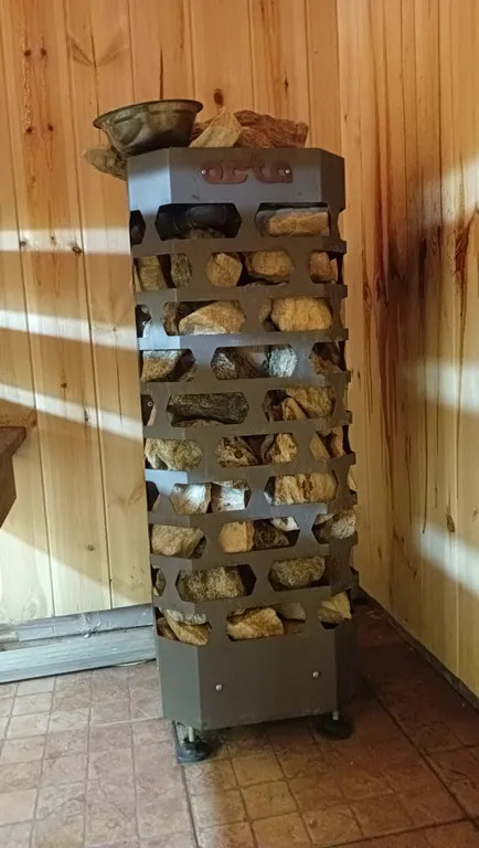 Коттедж с зимним садом и бассейном