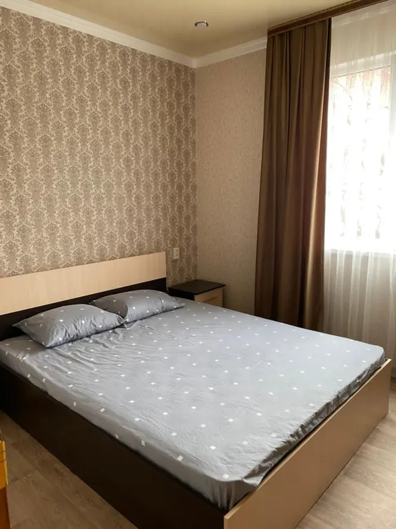 Коттедж в саду