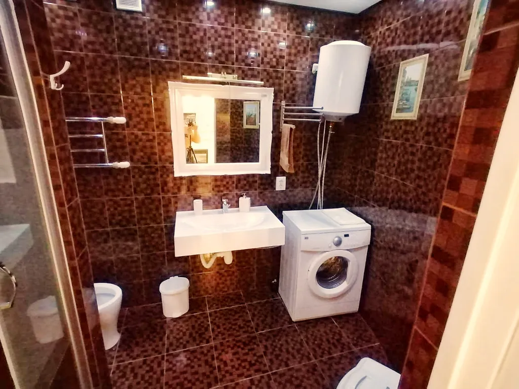 Апартамент у метро