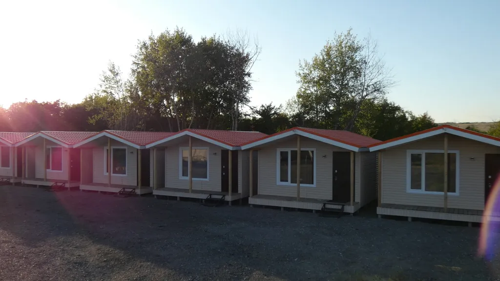 Уютный четырёхместный Домик с отдельными кроватями