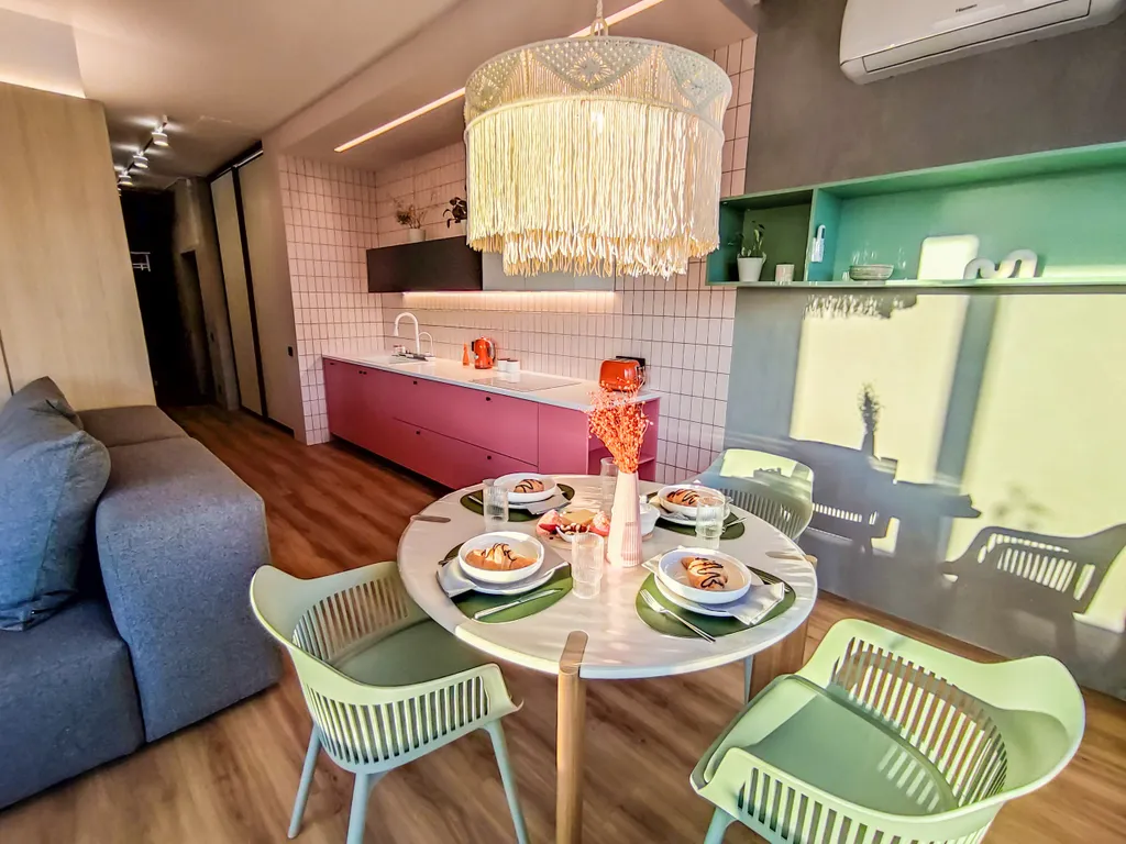 Квартира в небоскребе Тихомиров