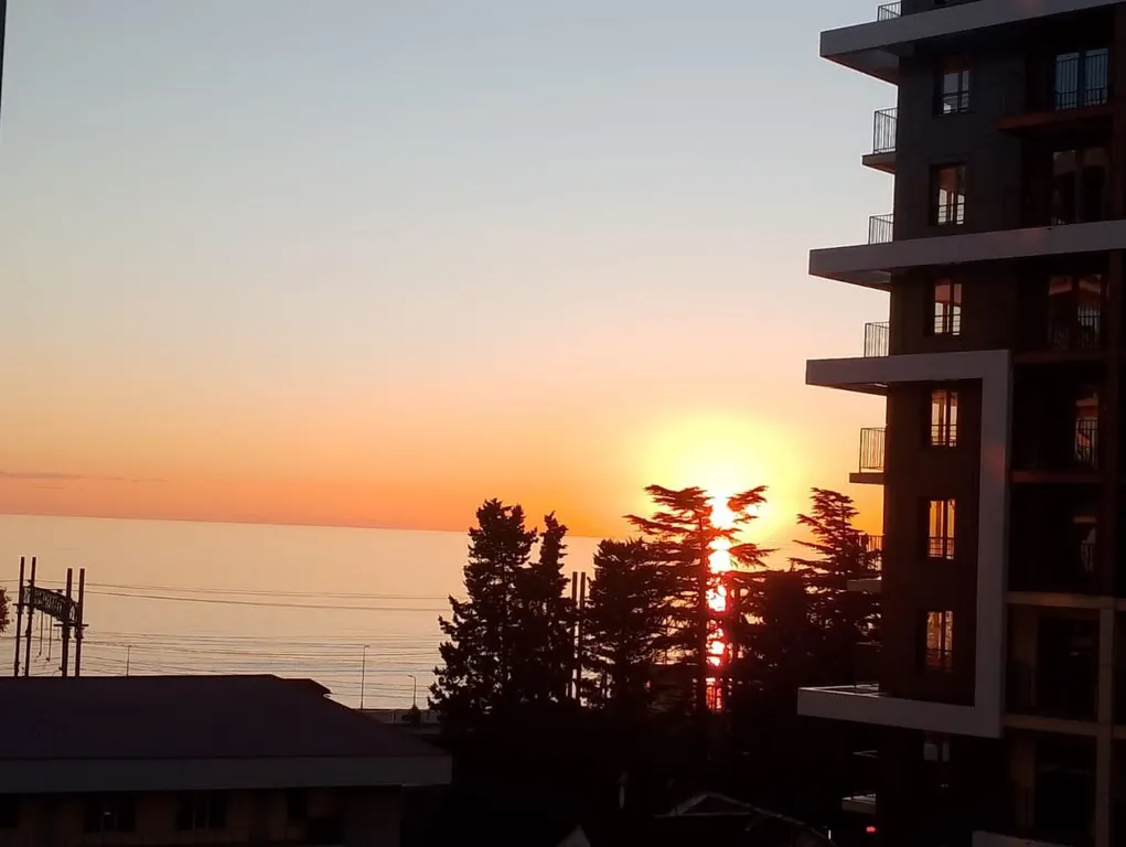 Квартира с дизайнерским ремонтом и видом на море