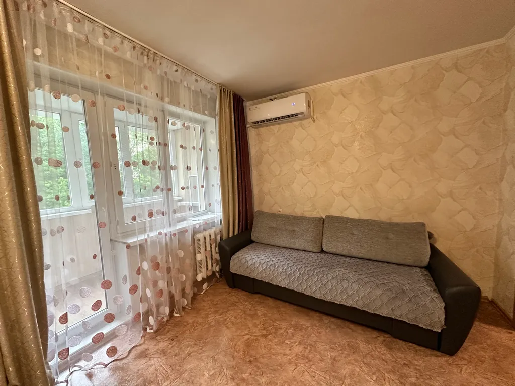 Квартира в центре Первой речки с видом на океанский проспект