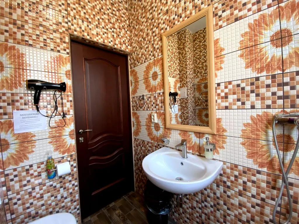 Квартира Квартира Уютные номера в зелёном и тихом уголке Геленджика — Геленджик