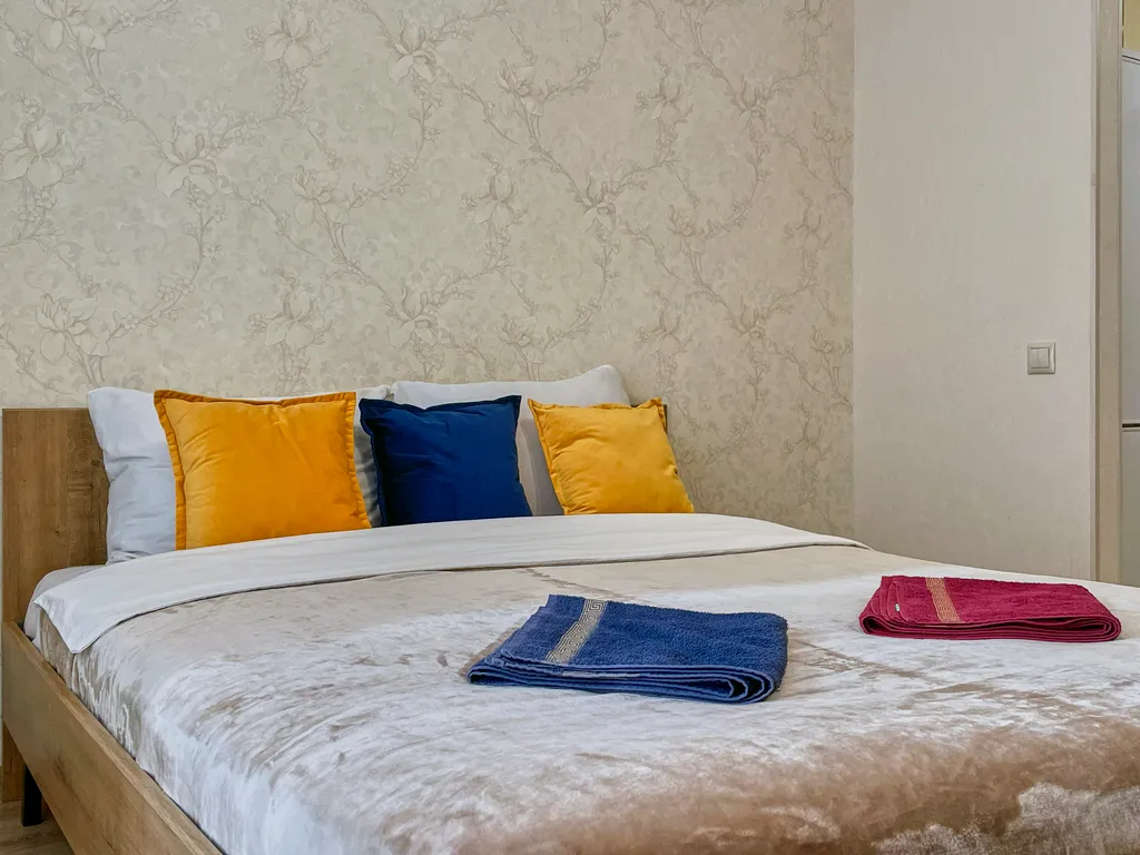 Уютная студия с большой лоджией в доме бизнес-класса