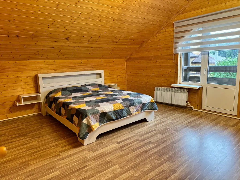 Уютный коттедж в окружении леса