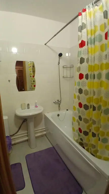 Уютная квартира в доме комфорт класса в центре рыдом с университетом