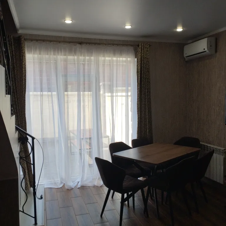 Уютное бунгало, с новым ремонтом, новой мебелью и новой техникой