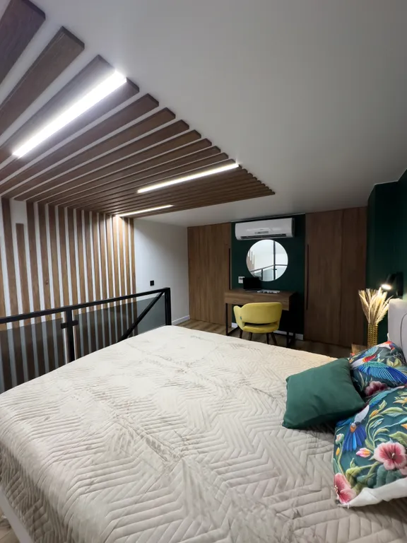 Квартира Квартира Стильный двухуровневый апартамент с собственной террасой — Геленджик