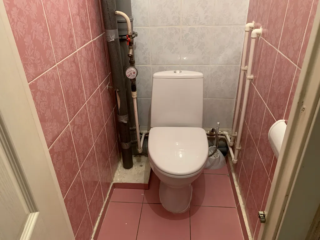 Квартира Квартира Однокомнатная через дорогу от набережной реки Кача — Красноярск