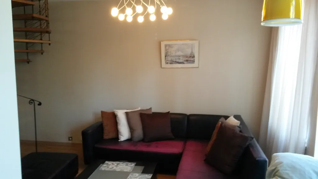 Квартира Квартира Дуплекс в старом Батуми с видом на церковь — Батуми