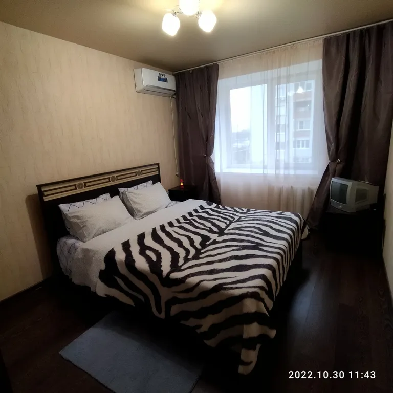 Квартира возле воинской части — аренда посуточно в Ейск