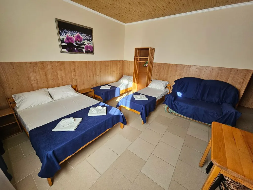 Квартира Семейный 4х-местный номер стандарт 3й этаж. — Лазаревское