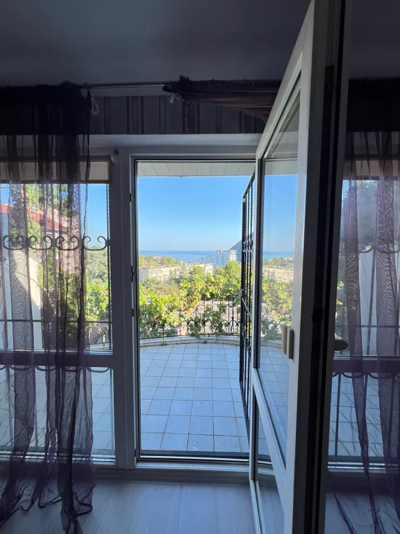 Дом с видом на море для большой семьи