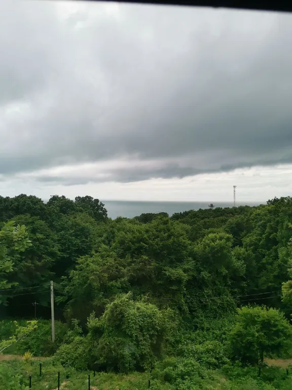 Дом в горах с видом на море