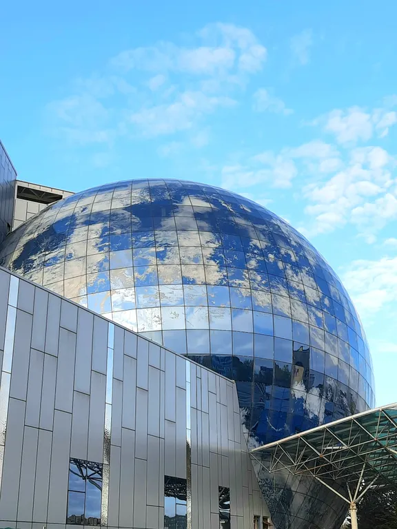 Квартира в новом доме - центр Ленинградского района