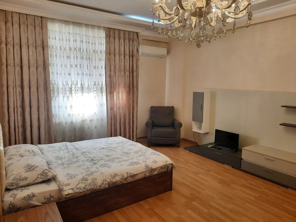 Новостройка рядом с Метро 28 мая