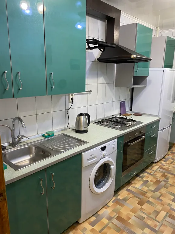 Двухкомнатная квартира у Надежды, рядом с вокзалом