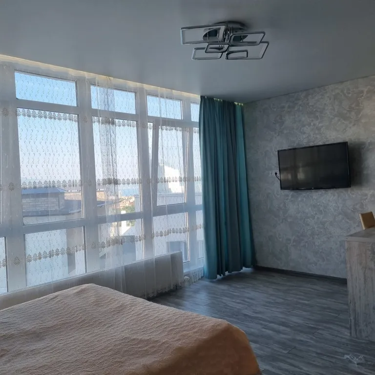 Новая студия с видом на море и отличным ремонтом