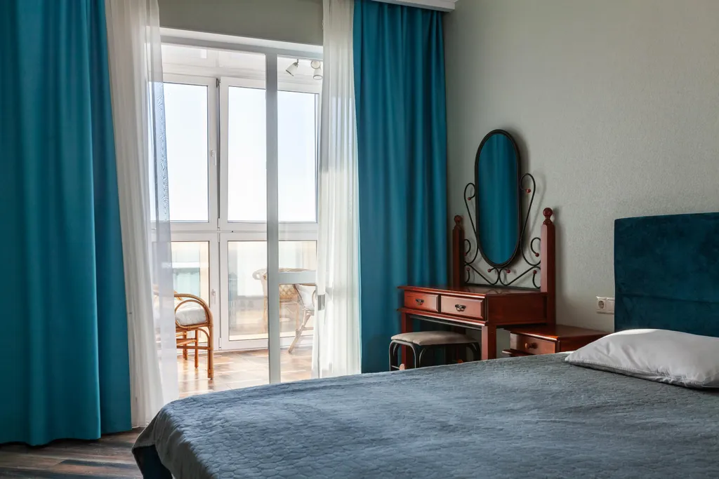 Квартира 2-комнатная квартира в центре города с видом на море — Анапа