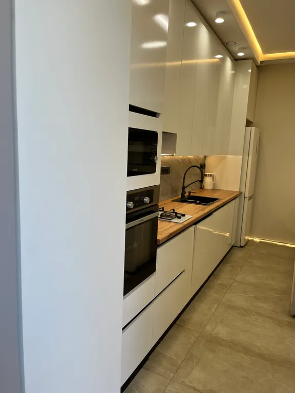 Уютный дом со своим гаражом