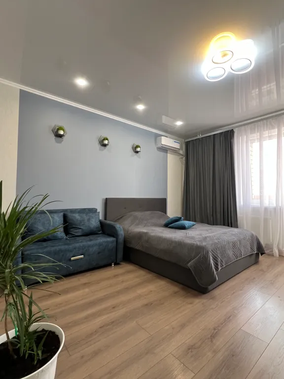 Светлая и уютная квартира-студия — аренда посуточно в Саранск